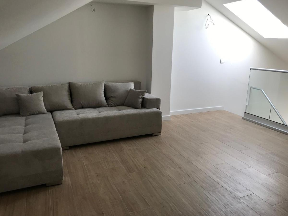 Galeria Apartment Подстрана Экстерьер фото