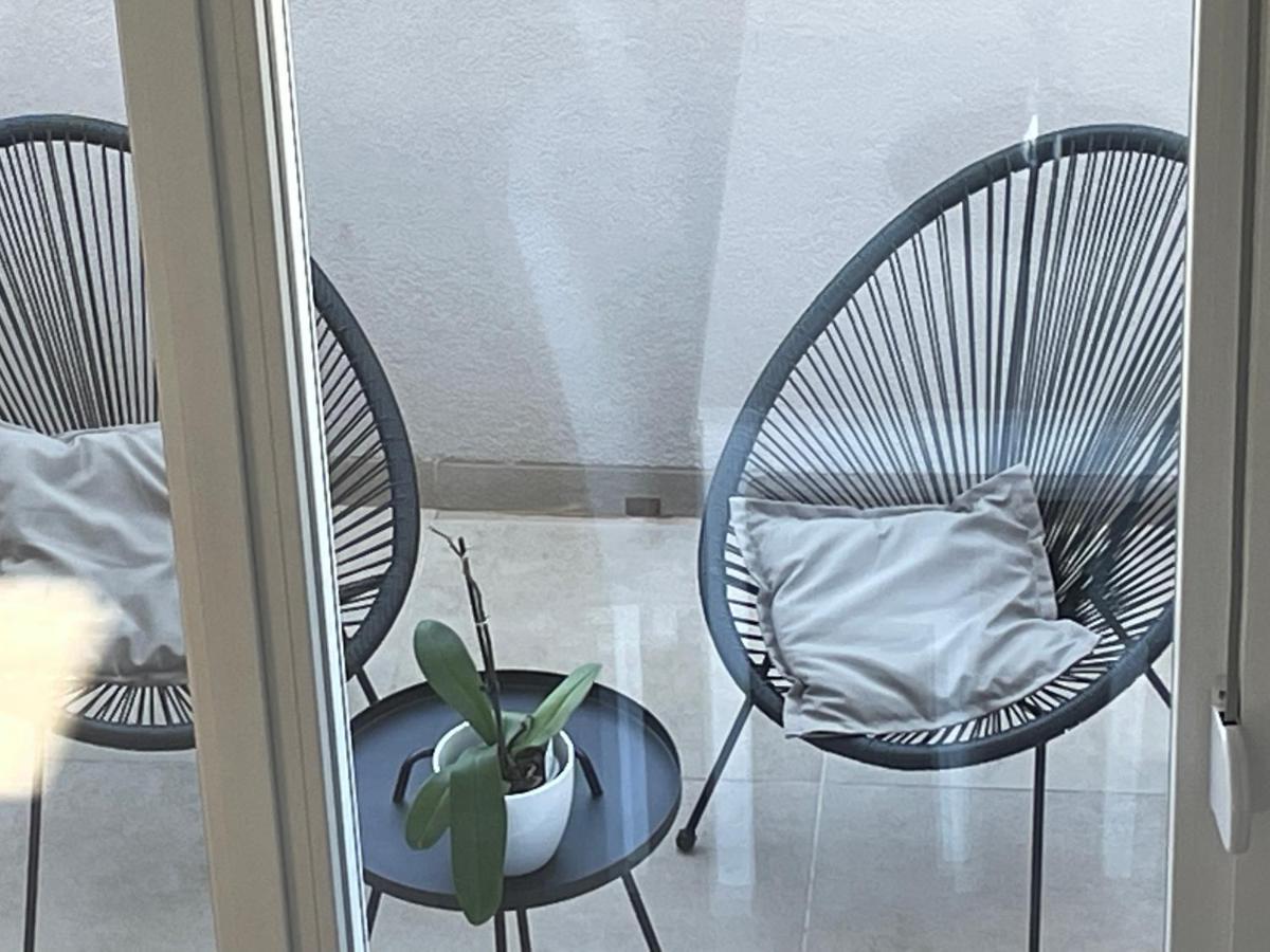 Galeria Apartment Подстрана Экстерьер фото
