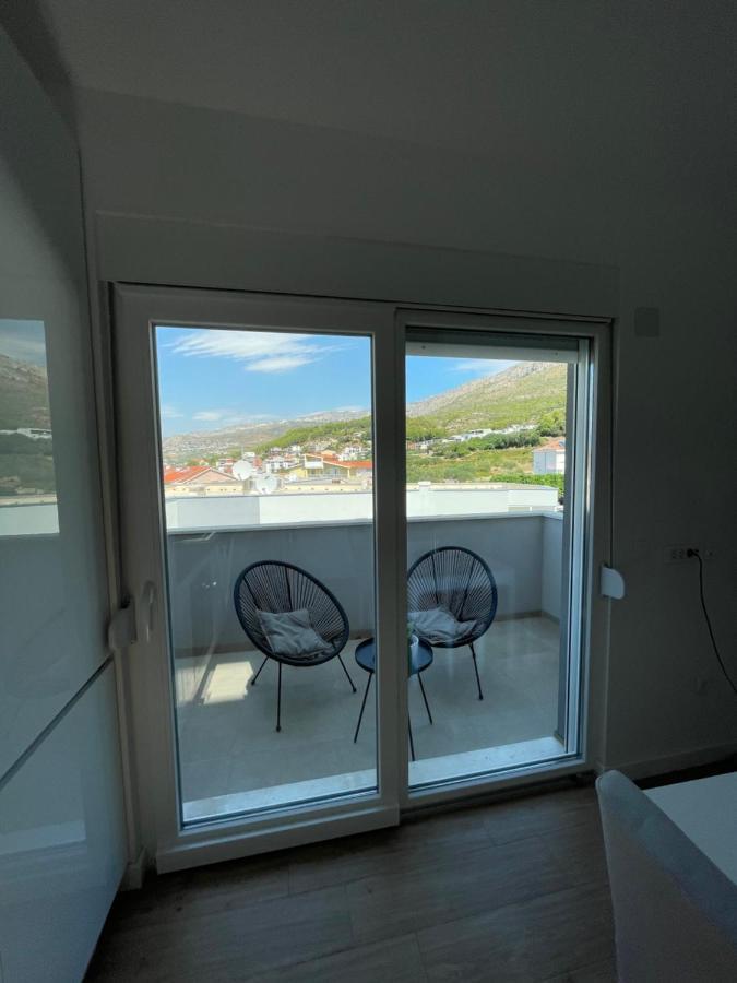 Galeria Apartment Подстрана Экстерьер фото