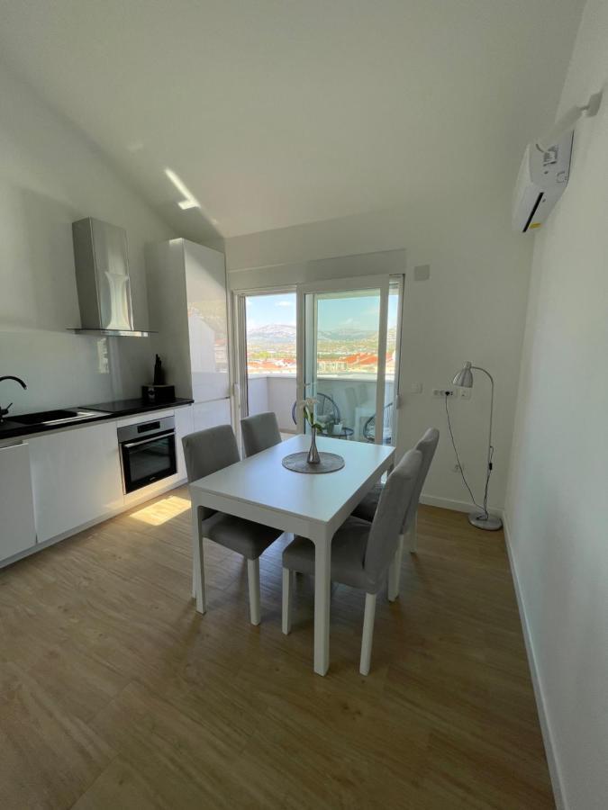 Galeria Apartment Подстрана Экстерьер фото
